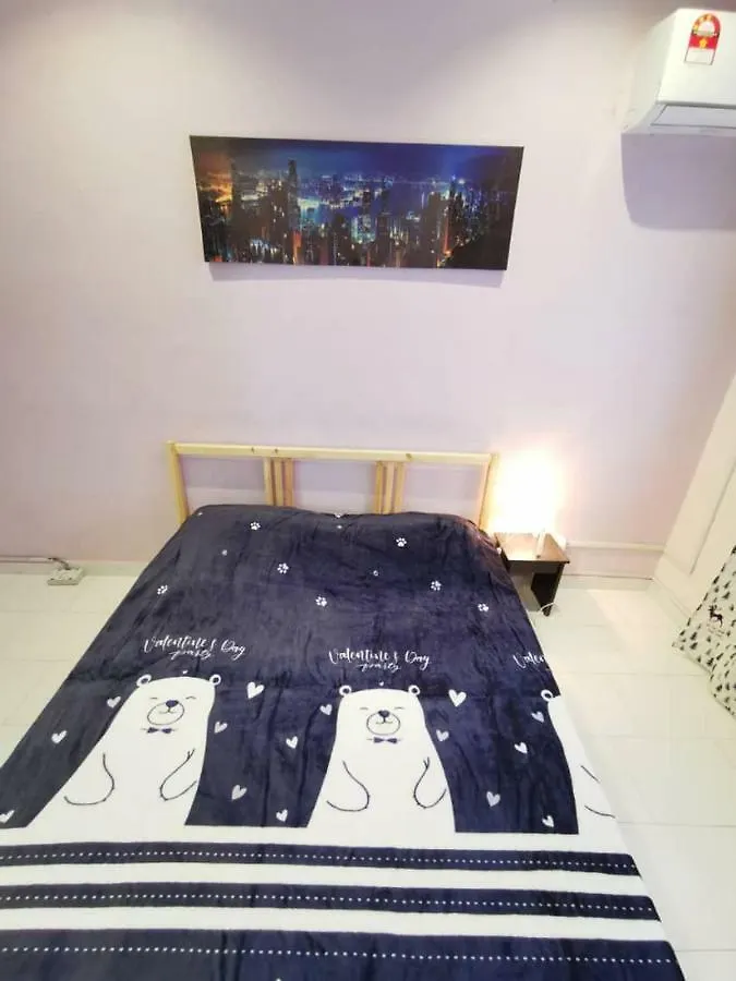 Homestay In Johor（Johor Jaya Keembong) Johor Bahru Vakantiehuis