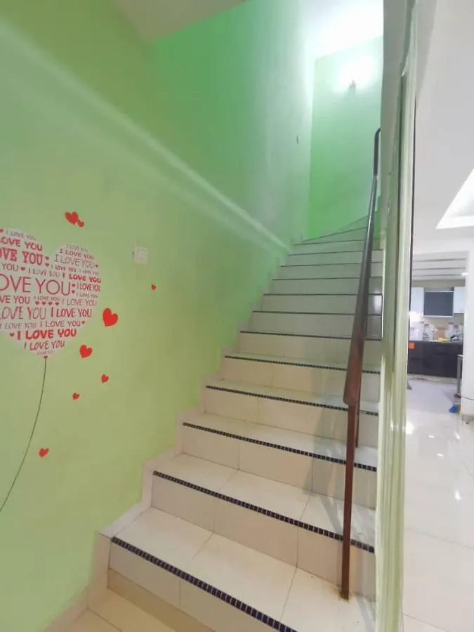 Homestay In Johor（Johor Jaya Keembong) Johor Bahru